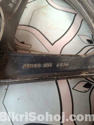 Orginal hero honda shine 125 front alloy whele + tyer